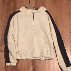 Crop sweatshirt